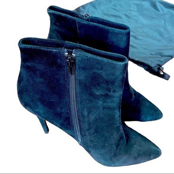 Charles By Charles David Black Suede Bootie 8.5 - Picture 3 of 12